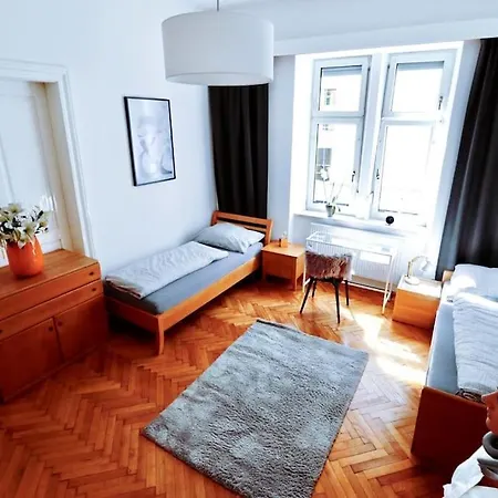 Daire Grosses, Helles Vintage Mit Parkplatz İnnsbruck
